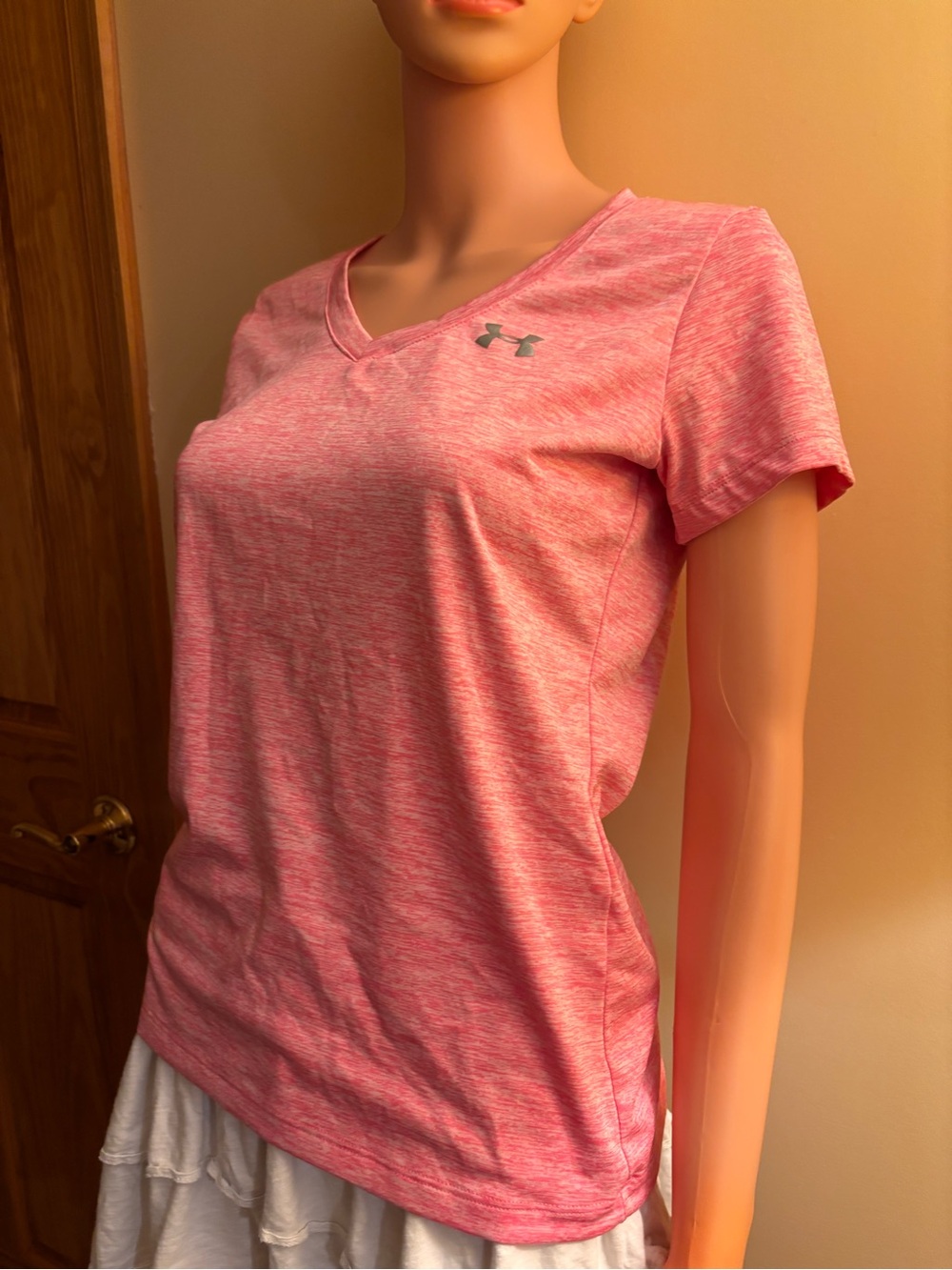 Under Armour Women's Heathered Pink V-Neck Athletic Tee